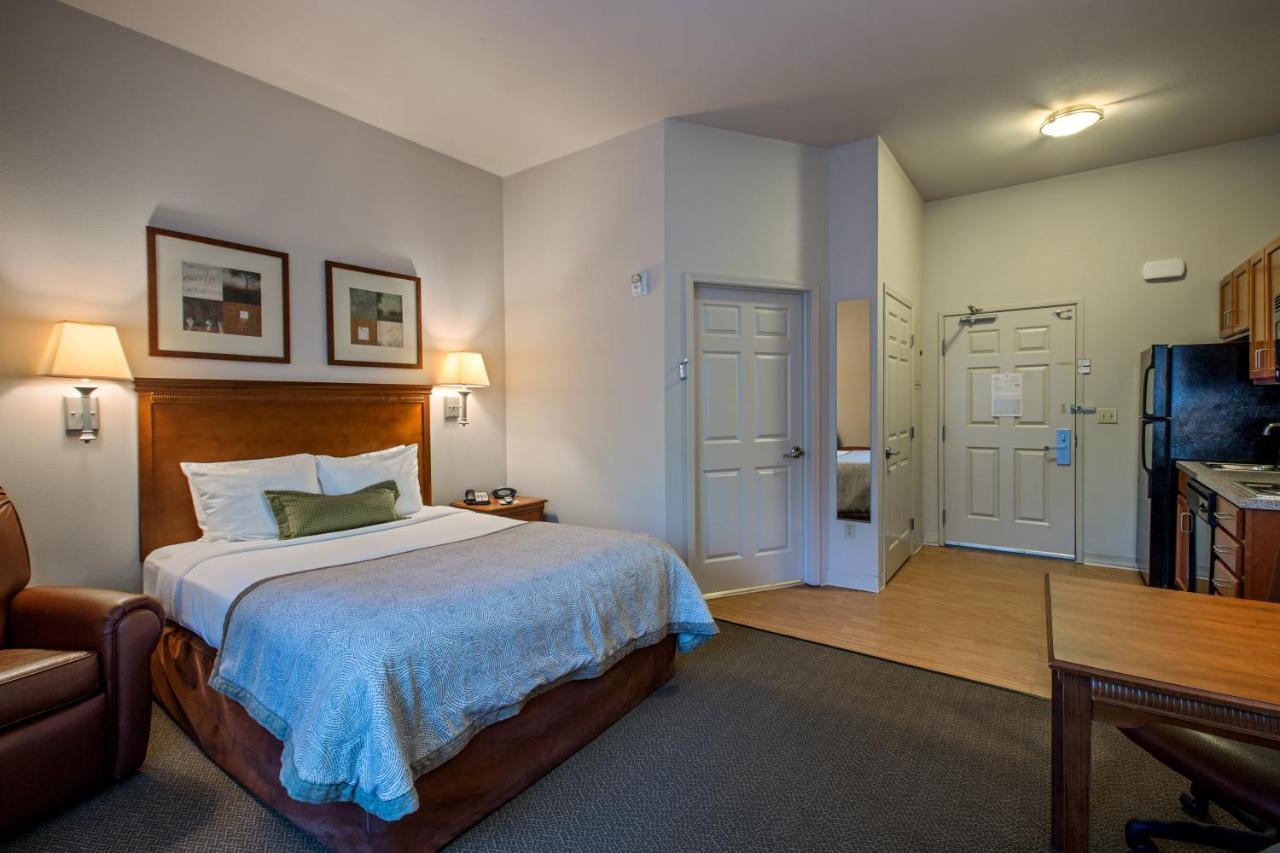 Candlewood Suites Lakewood, An Ihg Hotel מראה חיצוני תמונה